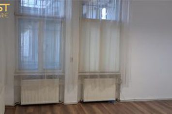 Apartament 3 camere de inchiriat CENTRAL - Cluj anunturi imobiliare Cluj