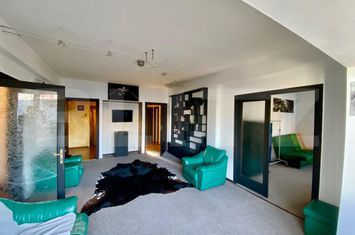 Apartament 4 camere de vanzare UNIRII - Bucuresti anunturi imobiliare Bucuresti