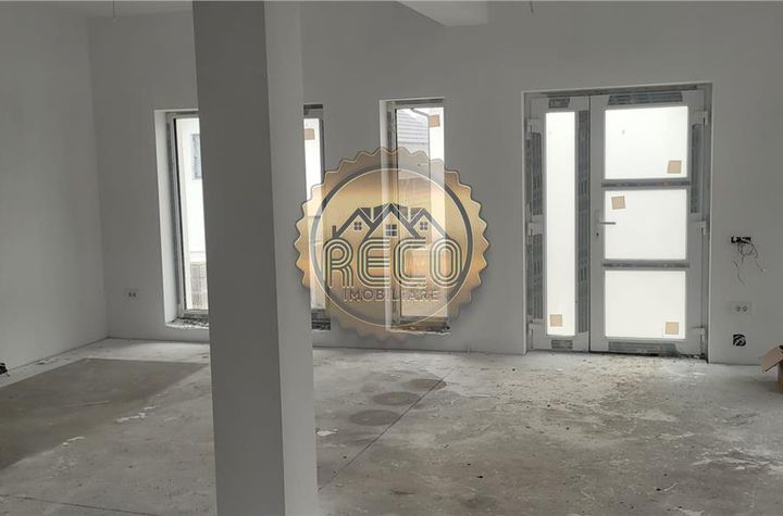Casă - 5 camere de vanzare CENTRAL - Bihor anunturi imobiliare Bihor