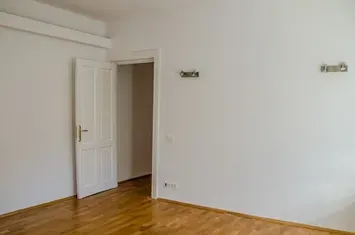 Kiselleff, Aviatorilor, inchiriere apartament 6 camere, tip duplex, etaj 1+mansarda, in vila, anunturi imobiliare Bucuresti