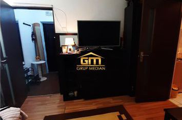 Garsonieră de inchiriat CENTRAL - Valcea anunturi imobiliare Valcea