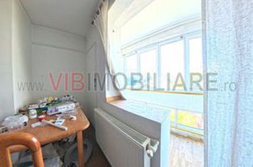 Apartament 3 camere Basarabia - semidecomandat - 4/4 anunturi imobiliare Bucuresti