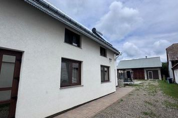 Casă - 4 camere de vanzare HORODNIC - Suceava anunturi imobiliare Suceava