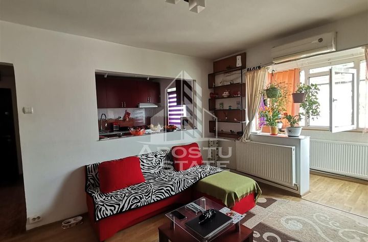 Apartament 2 camere, centrala proprie, semidecomandat, zona Buziasului anunturi imobiliare Timis