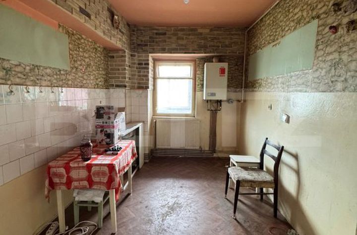 Apartament 3 camere de vanzare TURDA - Cluj anunturi imobiliare Cluj