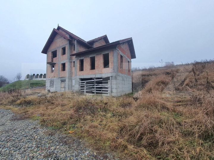 Vilă - 4 camere de vanzare BISTRITA - Bistrita-Nasaud anunturi imobiliare Bistrita-Nasaud