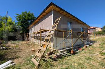 Vilă - 4 camere de vanzare TARGOVISTE - Dambovita anunturi imobiliare Dambovita