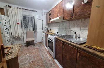 Apartament 2 camere de vanzare BURDUJENI - Suceava anunturi imobiliare Suceava