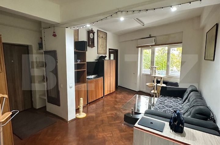 Apartament 3 camere de vanzare UNIRII - Bucuresti anunturi imobiliare Bucuresti