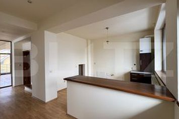 Apartament 4 camere de vanzare BRAZDA LUI NOVAC - Dolj anunturi imobiliare Dolj