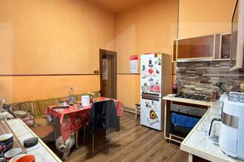 Apartament 3 camere de vanzare ARAD - Arad anunturi imobiliare Arad