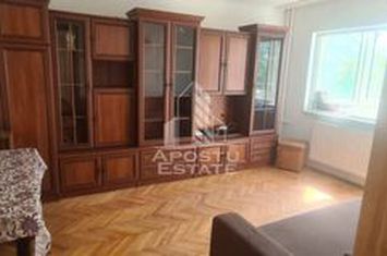 Apartament cu 3 camere, decomandat, etajul 2 , centrala proprie anunturi imobiliare Timis