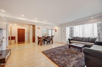 Apartament 3 camere de vânzare Bucuresti - Aviatiei