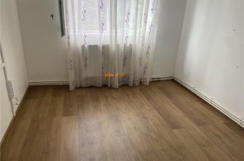 Apartament 2 camere de vanzare SUD - Vrancea anunturi imobiliare Vrancea