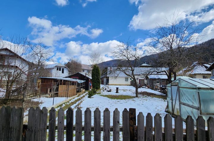 Teren de vânzare în Azuga - Zona Pârtia de schi anunturi imobiliare Prahova