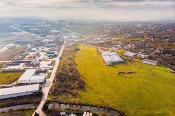 Teren industrial cu PUZ - - 964mp anunturi imobiliare Arad