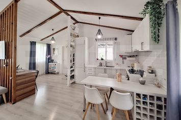 Casă - 2 camere de vanzare CHINTENI - Cluj anunturi imobiliare Cluj