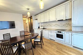 Apartament 3 camere de vanzare FLORESTI - Cluj anunturi imobiliare Cluj