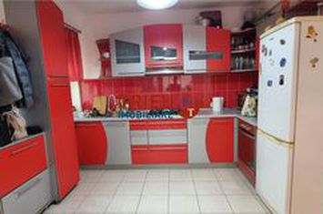Apartament 4 camere de vanzare CENTRAL - Alba anunturi imobiliare Alba