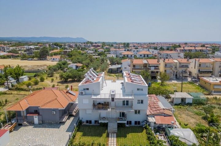 Mezonetă 76,5 mp în Paralia Ofriniou, la 300 m de mare anunturi imobiliare Grecia