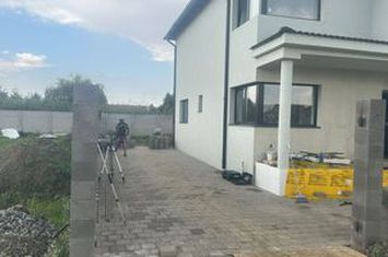 Vilă - 4 camere de vanzare SIBIU - Sibiu anunturi imobiliare Sibiu