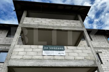 Casă - 8 camere de vanzare MICRO 11 - Dambovita anunturi imobiliare Dambovita