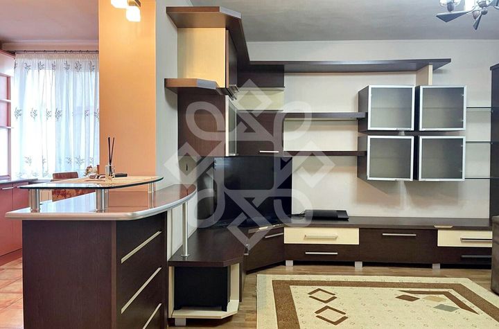 Apartament cu 2 camere de vanzare, etaj 1 in Rogerius anunturi imobiliare Bihor