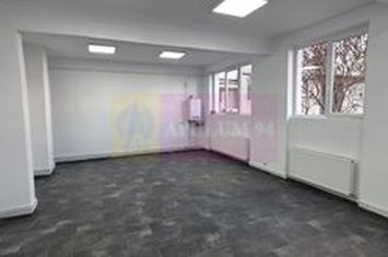 Spatiu comercial de inchiriat in Campina anunturi imobiliare Prahova