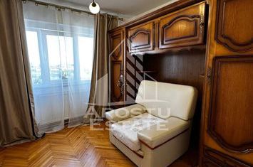 Apartament 3 camere, 87 mp, centrala proprie, zona Dacia anunturi imobiliare Timis