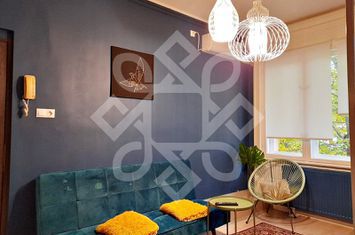 Apartament ultracentral de inchiriat, zona Teatrului Oradea anunturi imobiliare Bihor