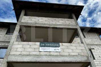 Casă - 8 camere de vanzare MICRO 11 - Dambovita anunturi imobiliare Dambovita