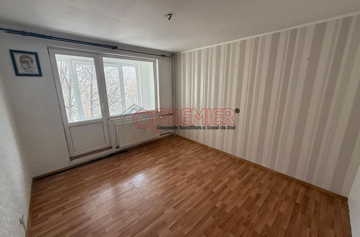 4 Camere Sector 4 - Bd Brancoveanu -Scoala 129 anunturi imobiliare Bucuresti