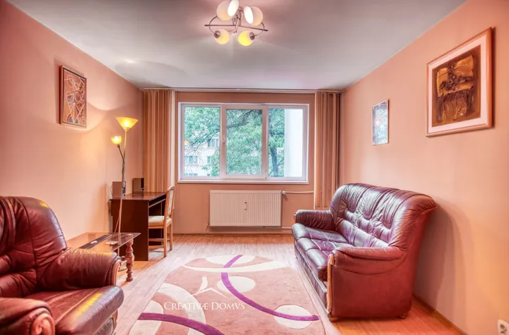 Apartament cu 3 camere - Titan, Bdul 1 Decembrie 1918 anunturi imobiliare Bucuresti