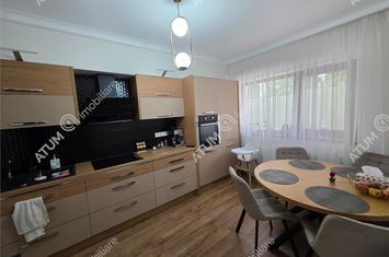 Vilă - 4 camere de vanzare CALEA CISNADIEI - Sibiu anunturi imobiliare Sibiu