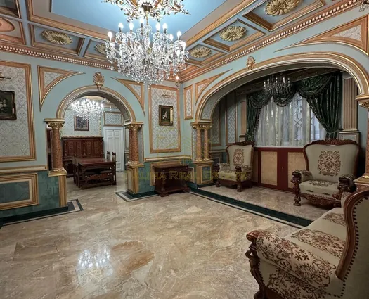 Vilă 10 cam Dorobanti, 500 mp, P+2+M