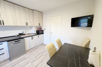 Apartament 3 camere de vanzare TIMISOARA - Timis anunturi imobiliare Timis