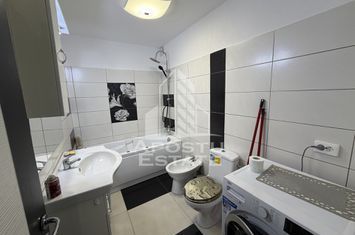 Apartament 1 cameră, 37 mp , Central -Piața  700 anunturi imobiliare Timis