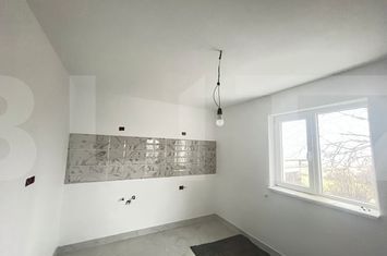 Casă - 3 camere de vanzare BOTOSANI - Botosani anunturi imobiliare Botosani