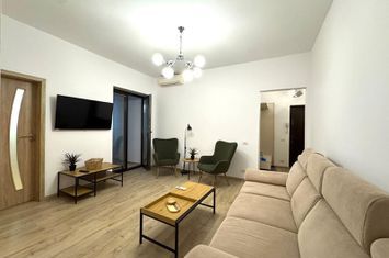 3-room apartment, Calea Victoriei area, metro station access anunturi imobiliare Bucuresti