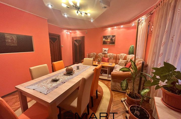 Apartament 4 camere de vanzare SIBIU - Sibiu anunturi imobiliare Sibiu