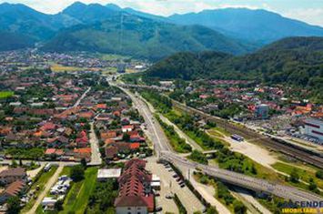 Casă - 7 camere de vanzare EXTERIOR EST - Brasov anunturi imobiliare Brasov