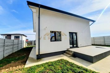 Casă - 4 camere de vanzare COMUNA BERCENI - Bucuresti anunturi imobiliare Bucuresti