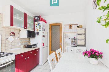 Apartament  5 camere la cheie în Vlaicu anunturi imobiliare Arad