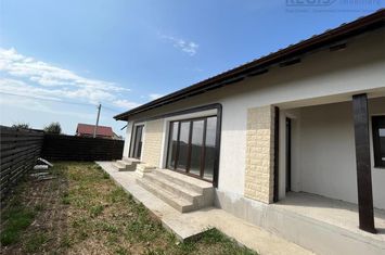 Casă - 4 camere de vanzare BOD - Brasov anunturi imobiliare Brasov