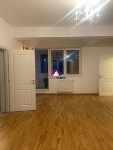 Apartament 3 camere 100 mp