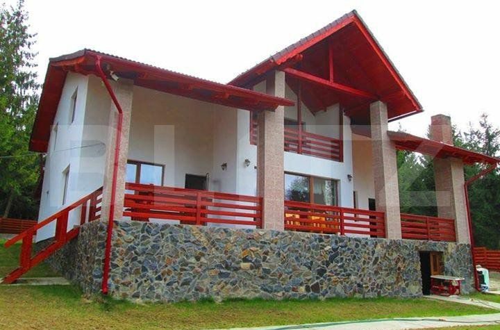 Vilă - 8 camere de vanzare BISTRITA - Bistrita-Nasaud anunturi imobiliare Bistrita-Nasaud