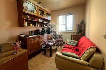 Apartament cu 4 camere, centrala proprie, zona Dacia anunturi imobiliare Timis