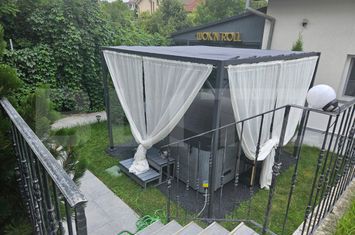 Vilă - 7 camere de vanzare ORADEA - Bihor anunturi imobiliare Bihor