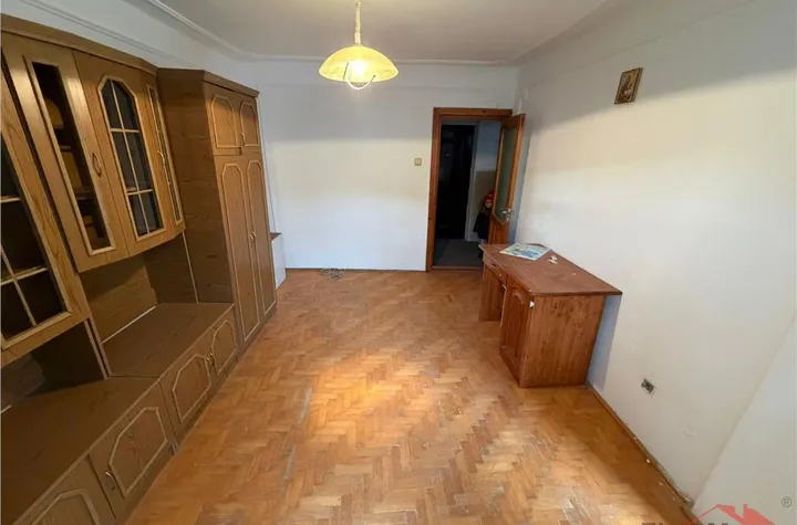 Garsonieră de vanzare BRAILEI - Vrancea anunturi imobiliare Vrancea