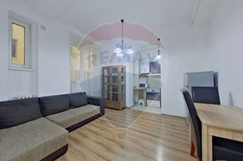 Apartament cu 3 camere de închiriat în zona Central anunturi imobiliare Cluj
